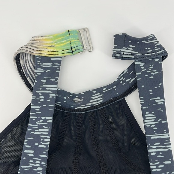 NEW‎ VIMMIA Fortitude Full Coverage Sports Bra in Mirage Size Small - Picture 8 of 10